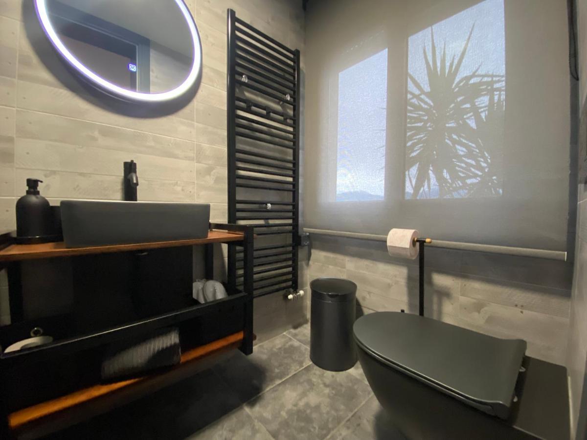 Apollon Loft Apartment Chalkís Exterior foto